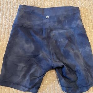 Six inch lulu shorts. Not sure if they are alignsThey fit snug like compression